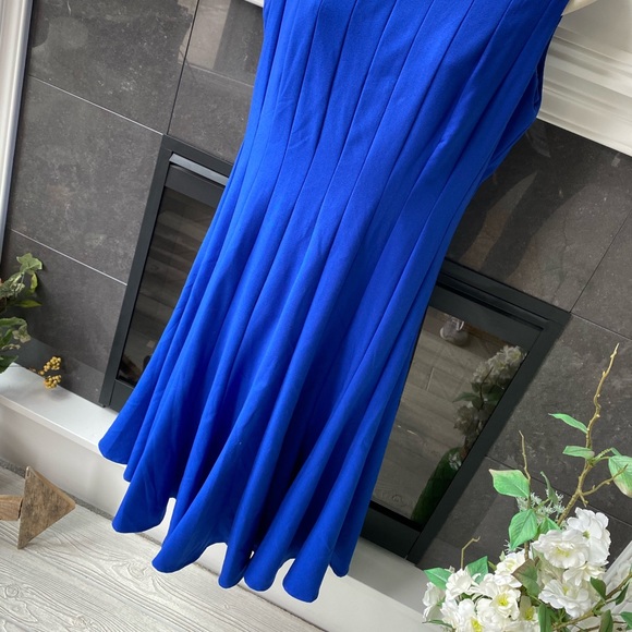 CALVIN KLEIN | Dress - Picture 3 of 5